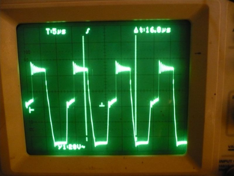 Inverter_GYS_2500_a_vide_plus_et_moins_50V_periode_13us_77kHz - 77 ko